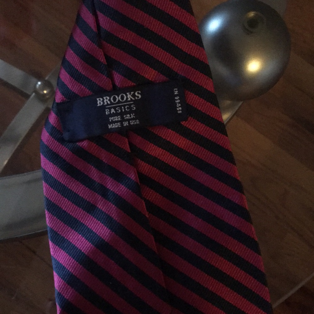 Silk tie - Picture 2 of 3